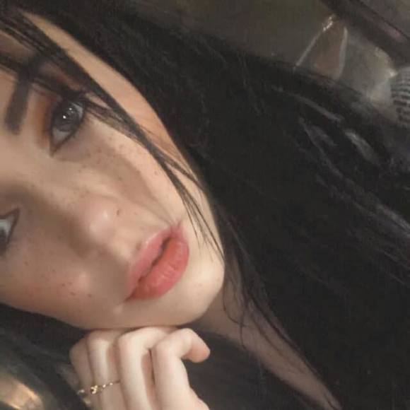 Meet your Posher, Kaaleigh - Picture 1 of 1